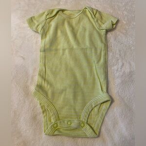 Carter’s Baby Girl onesie size 3M